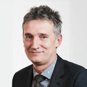 Dr. Molnár Tamás