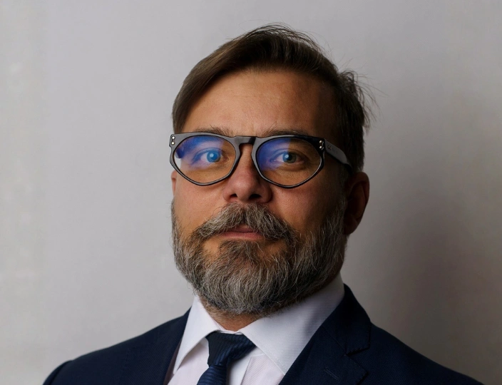 Dr. Király István Előd